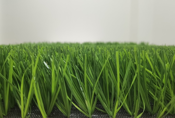 CHINA grama artificial da grama do futebol de 40mm 50mm 60mm Fustal para o campo de futebol fornecedor