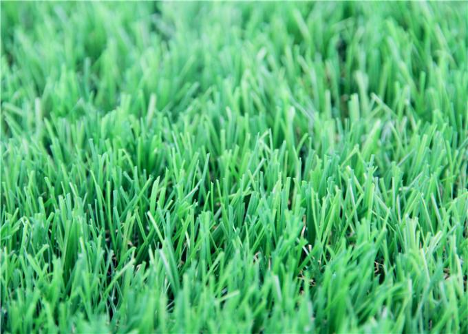 Látex que reveste a grama artificial durável do jardim/piscina para gramados da casa 0