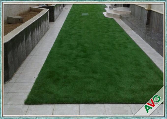 Cor verde que ajardina a grama artificial para o padrão decorativo do jardim ESTO LC3 0