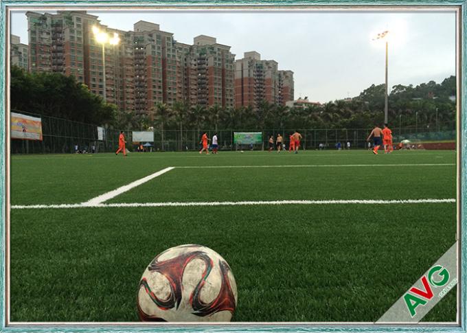 O relvado artificial do futebol profissional 12 anos garantiu a grama artificial do futebol 0