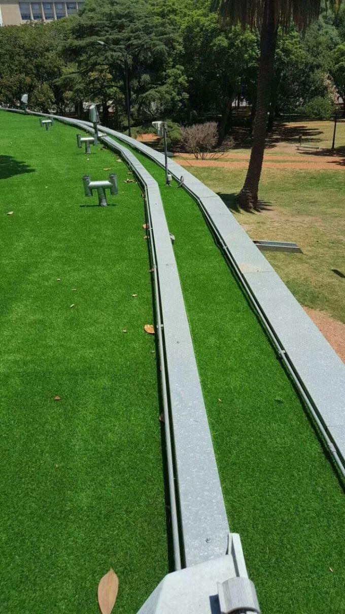 superfície artificial da luxúria da grama do jardim da casa de 40mm para áreas de lazer 0