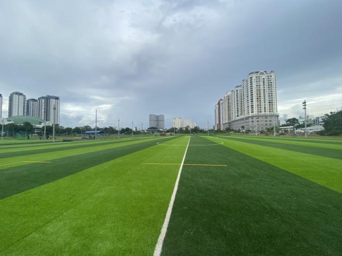 desgaste artificial do tapete da grama do futebol da altura de 40mm - resistente 0