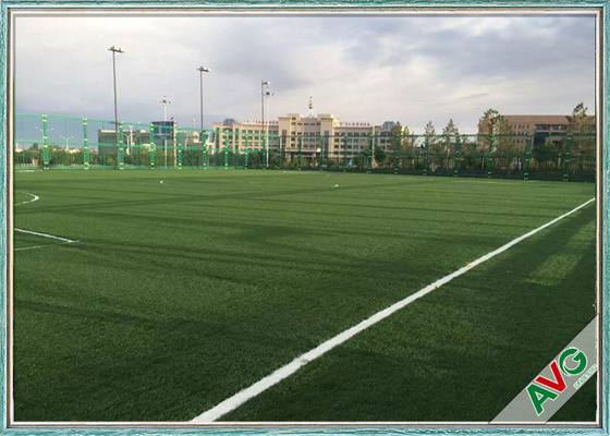 CHINA Relvado artificial superior do campo de futebol do alto densidade com anti - PE UV do monofilamento fornecedor