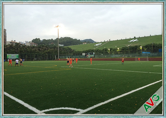 CHINA O relvado artificial do futebol profissional 12 anos garantiu a grama artificial do futebol fornecedor