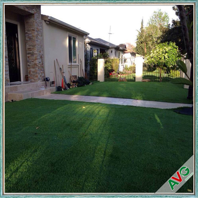 Os preços artificiais do relvado jardinam ajardinando a grama de tapete natural do jardim de 45MM fornecedor