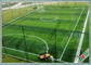 Relvado artificial do futebol fácil da manutenção, passos de futebol artificiais da grama fornecedor